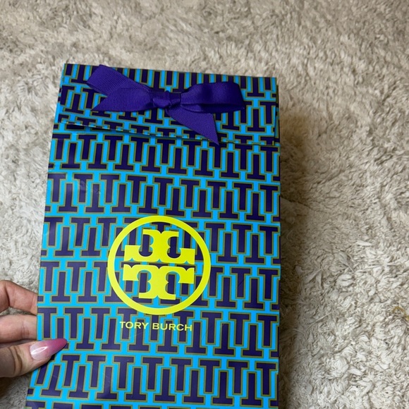 NWT Tory Burch Limited Edition Robinson Metallic Zip Continental Wallet - Picture 11 of 11